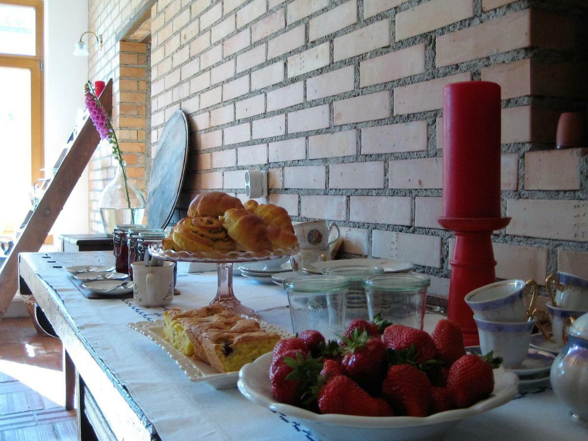 Mala Kmetija Acomodação com café da manhã Slovenske Konjice Exterior foto